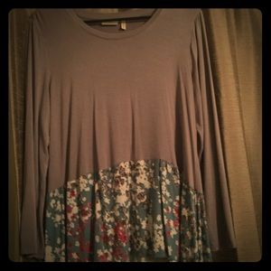 Long sleeve tunic tee